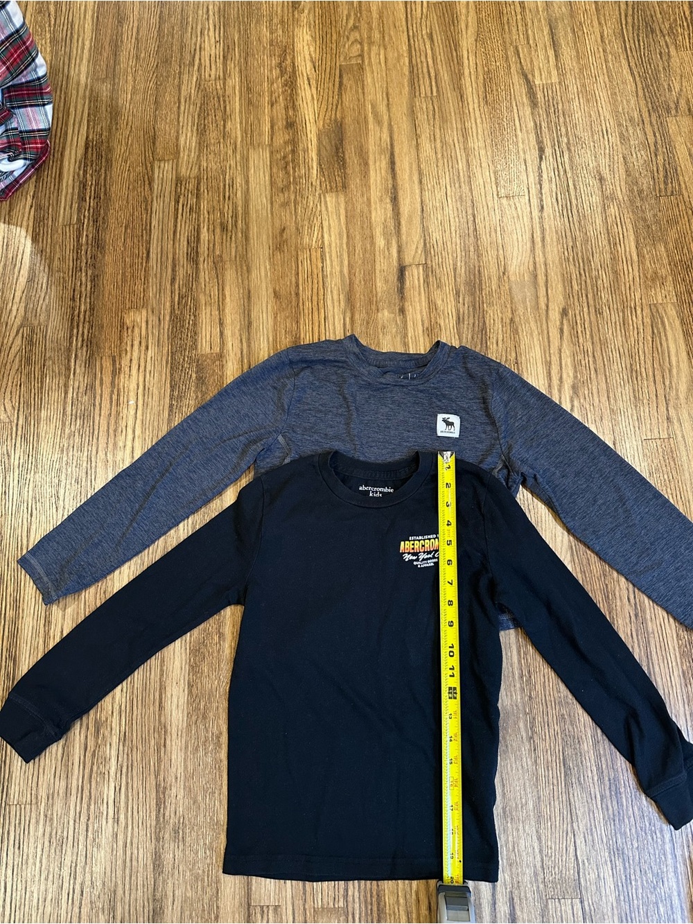 Abercrombie & Fitch Kids Long-Sleeve Tee in Black and Heather Gray
